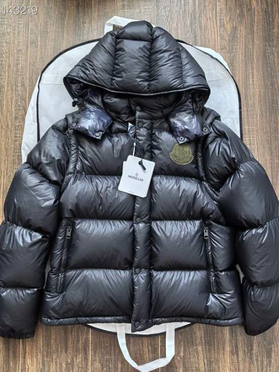 Picture of Moncler Down Jackets _SKUMonclersz1-526yr29336962